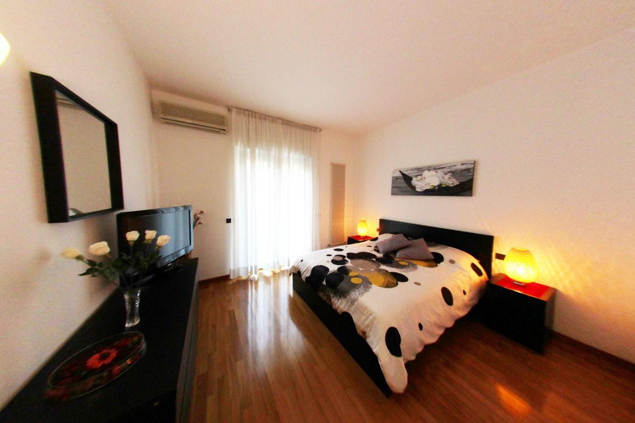 Apartment De Rossi Μπάρι Εξωτερικό φωτογραφία