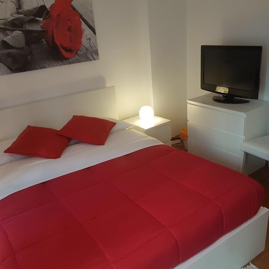 Apartment De Rossi Μπάρι Εξωτερικό φωτογραφία